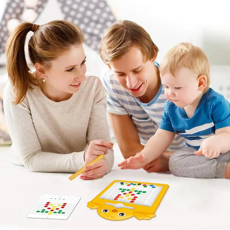 portable magnetic drawing board